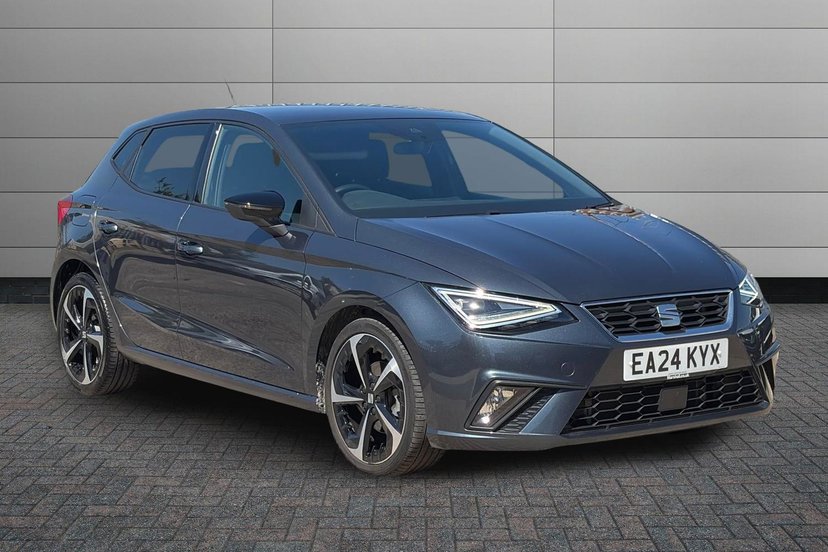 SEAT Ibiza listing photo